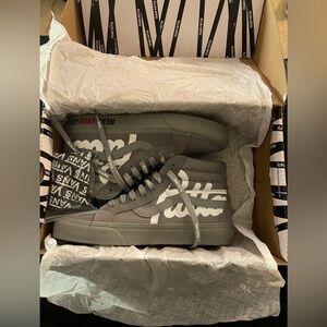 Vans Vault LX SK8-HI x Patta "Mean Eyed Cat - Frost Grey".